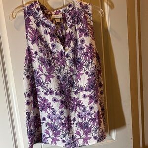 Liz Vlaiborne sleeveless tank style dressy blouse.